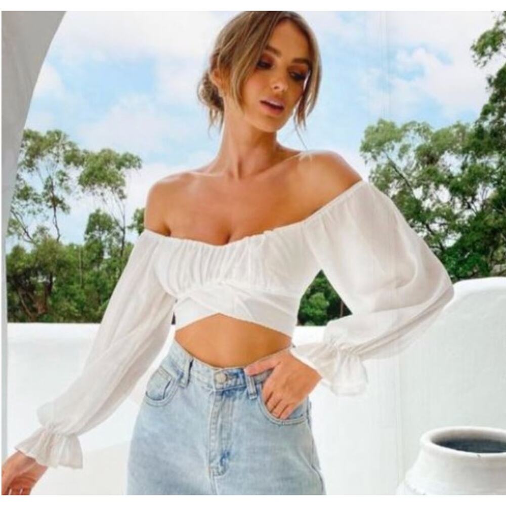 Petal & Pup Dimitri White Off Shoulder Crop Top Size 8 Puff Sleeve